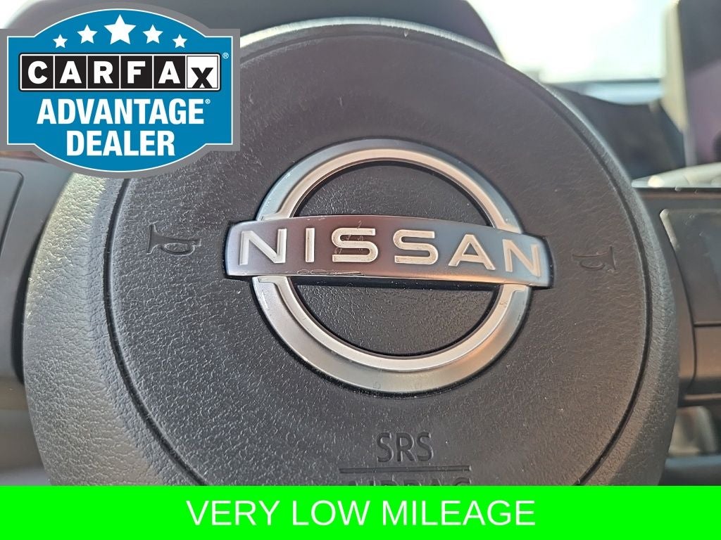 2023 Nissan Pathfinder SV