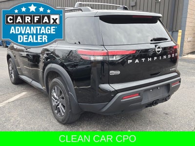 2023 Nissan Pathfinder SV