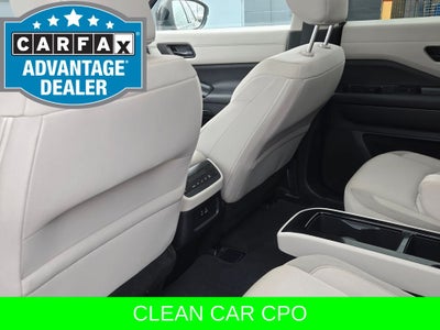 2023 Nissan Pathfinder SV