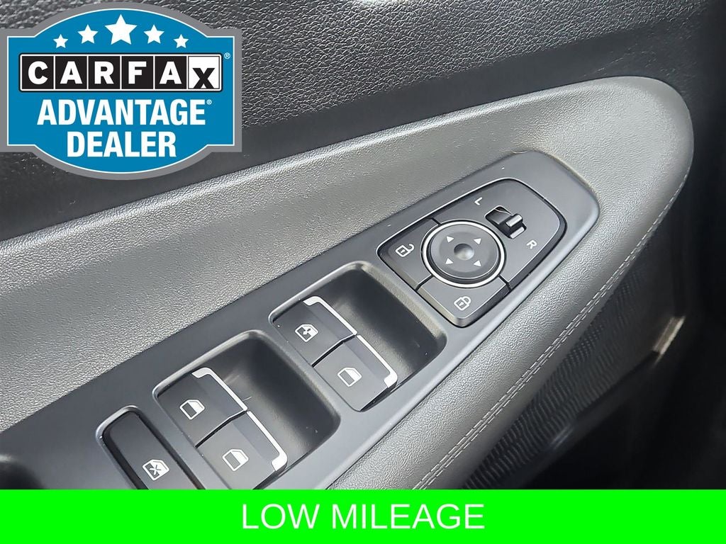 2022 Hyundai Santa Fe SE