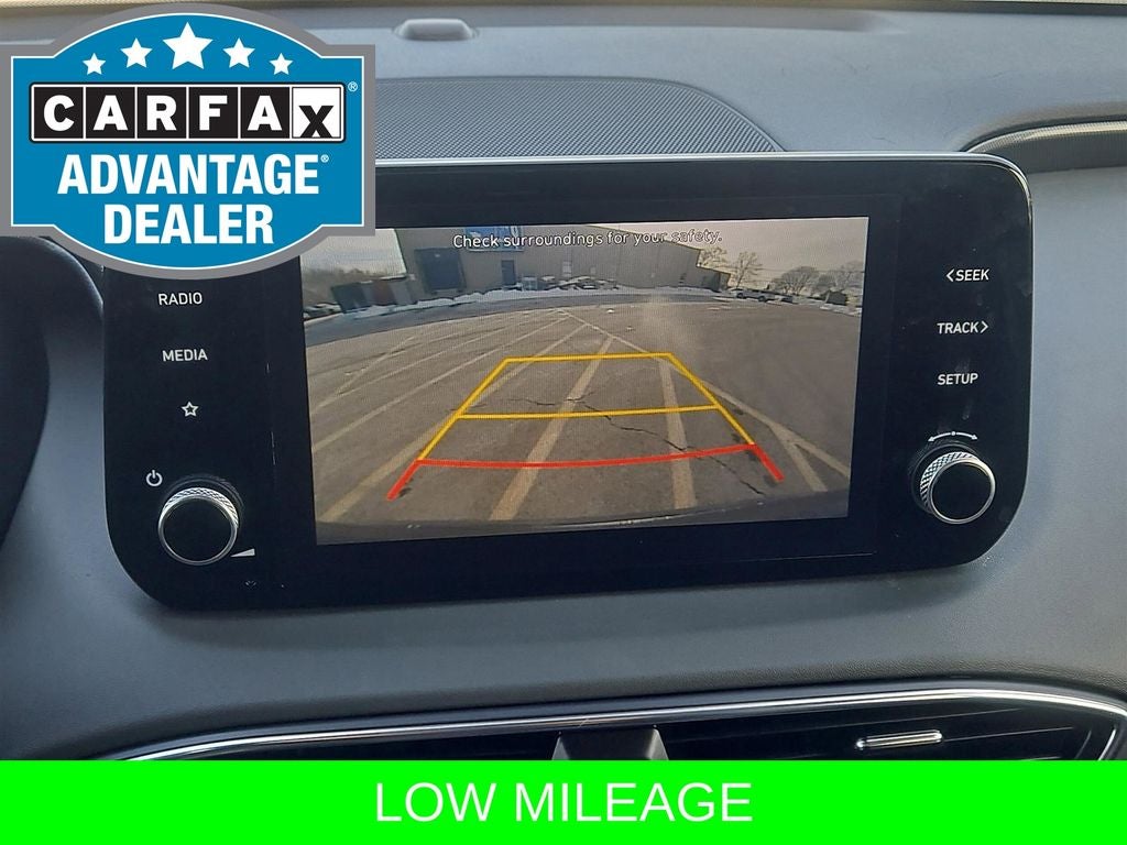 2022 Hyundai Santa Fe SE