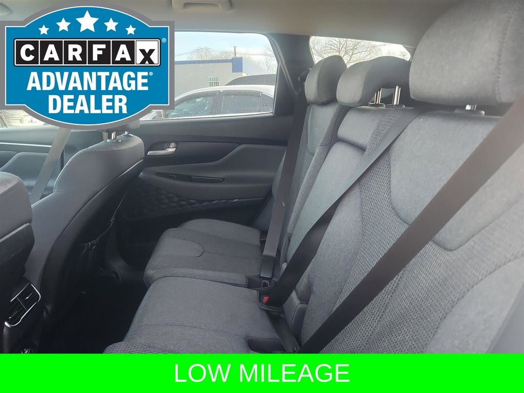 2022 Hyundai Santa Fe SE