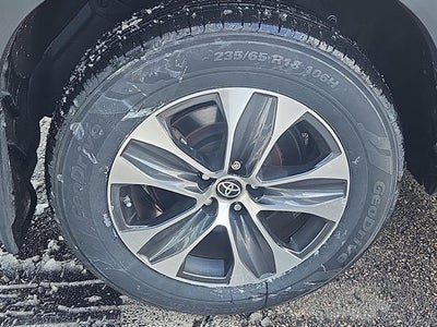 2023 Toyota Highlander L