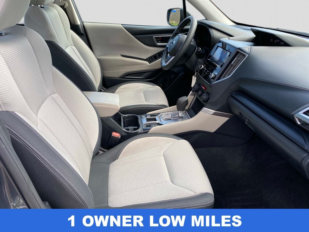 2022 Subaru Forester Base