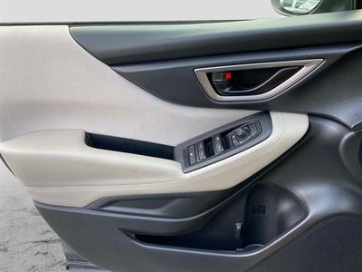 2023 Subaru Forester Base