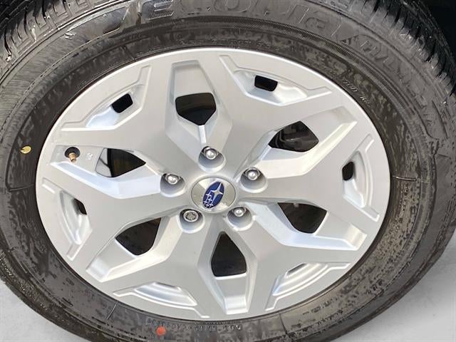 2023 Subaru Forester Base