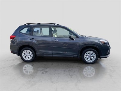 2023 Subaru Forester Base