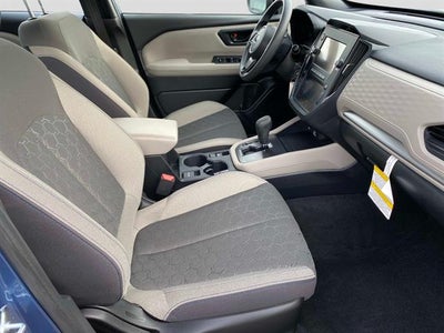 2025 Subaru Forester Base