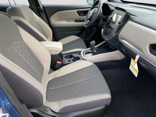 2025 Subaru Forester Base