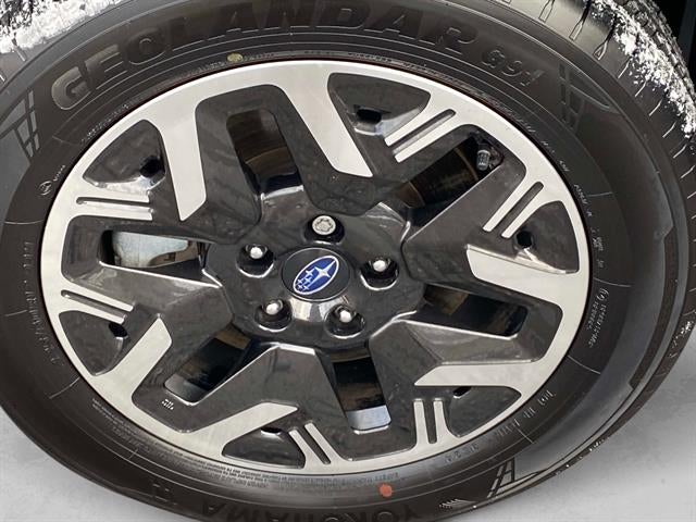 2025 Subaru Forester Base