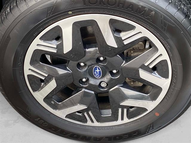 2025 Subaru Forester Base