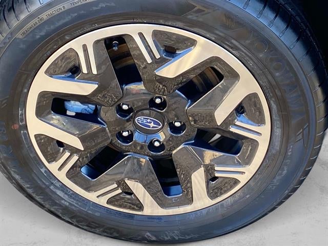 2025 Subaru Forester Base