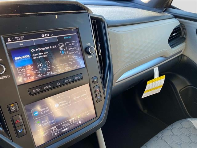 2025 Subaru Forester Base