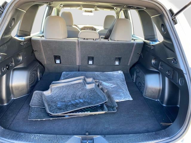 2025 Subaru Forester Base