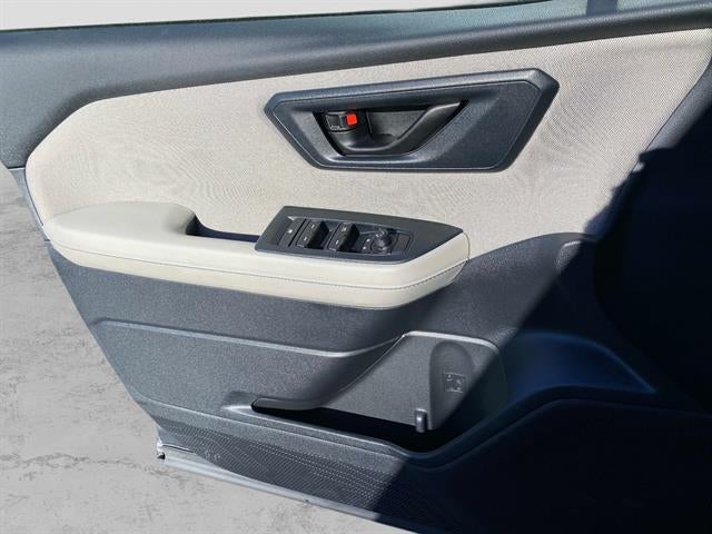 2025 Subaru Forester Base