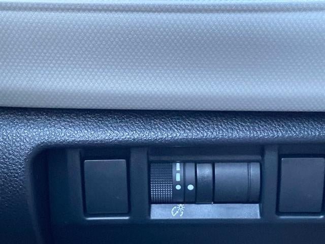 2025 Subaru Forester Base