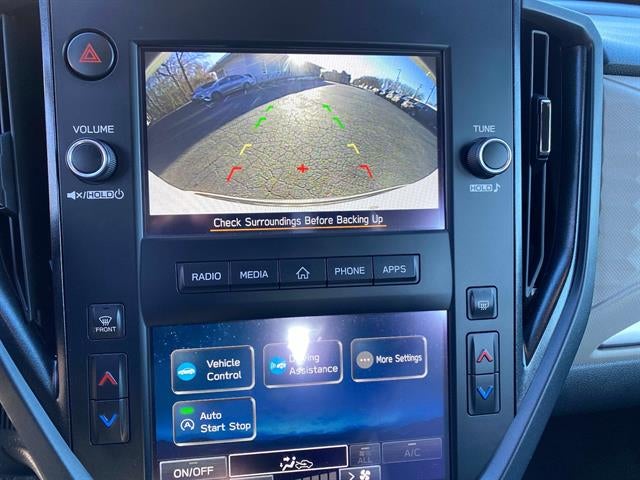 2025 Subaru Forester Base