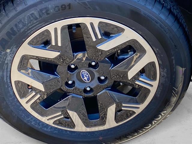 2025 Subaru Forester Base