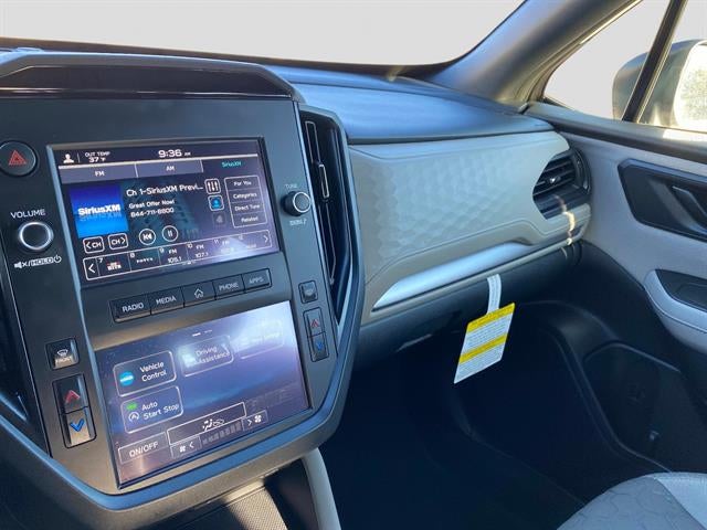 2025 Subaru Forester Base