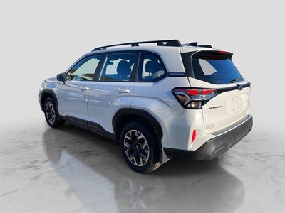 2025 Subaru Forester Base
