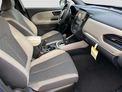 2025 Subaru Forester Base