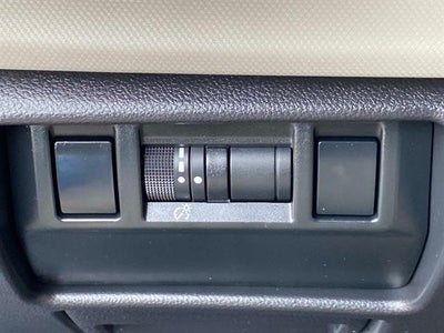 2025 Subaru Forester Base