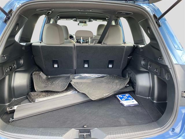 2025 Subaru Forester Base