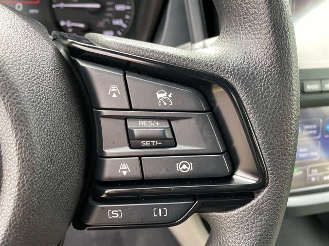 2025 Subaru Forester Base