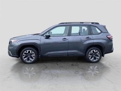 2025 Subaru Forester Base