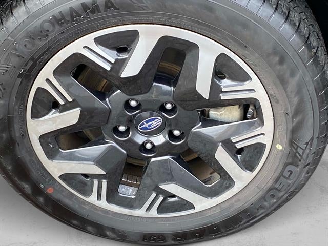 2025 Subaru Forester Base