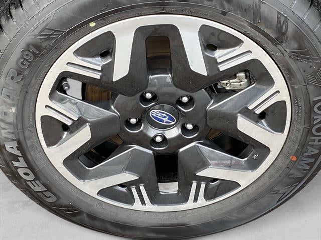 2025 Subaru Forester Base