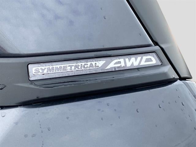 2025 Subaru Forester Base