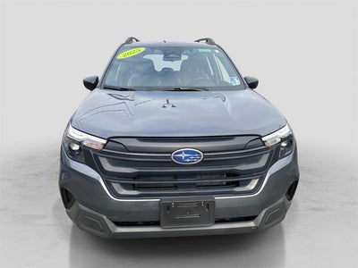 2025 Subaru Forester Base