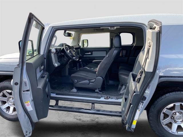 2014 Toyota FJ Cruiser Base