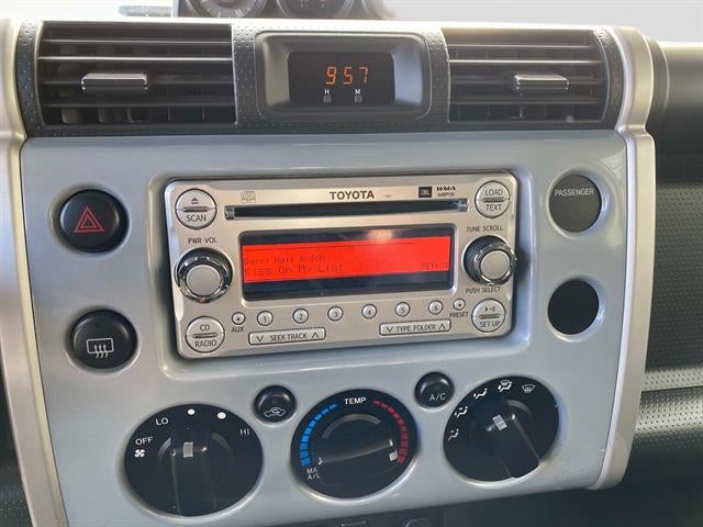 2014 Toyota FJ Cruiser Base