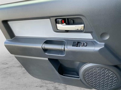 2014 Toyota FJ Cruiser Base