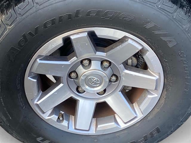 2014 Toyota FJ Cruiser Base