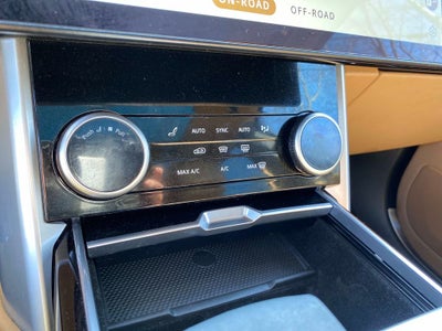 2023 Land Rover Range Rover SE