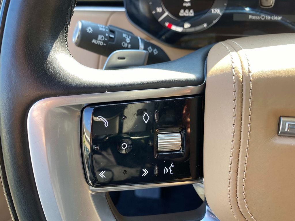 2023 Land Rover Range Rover SE