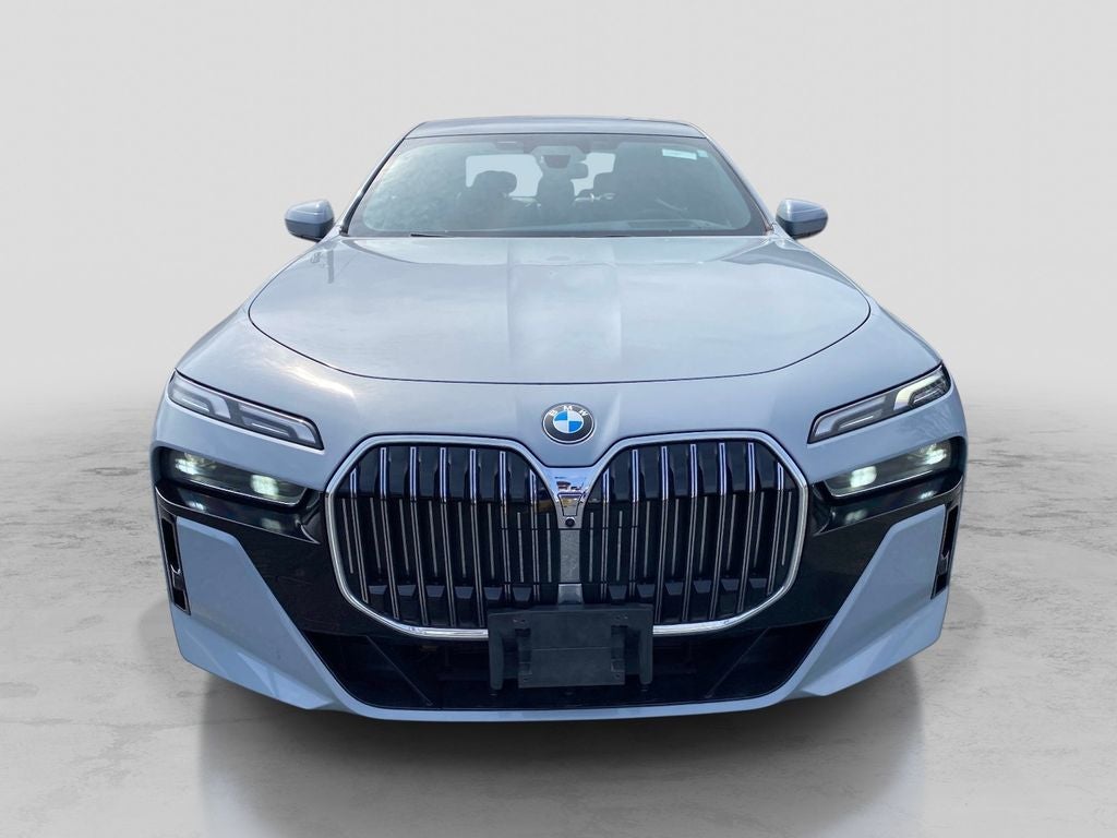 2023 BMW 7 Series 760i xDrive