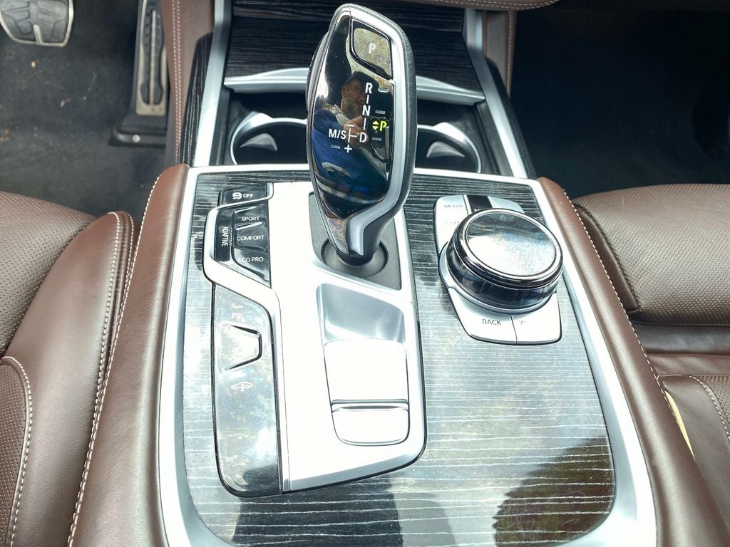 2022 BMW 7 Series 750i xDrive