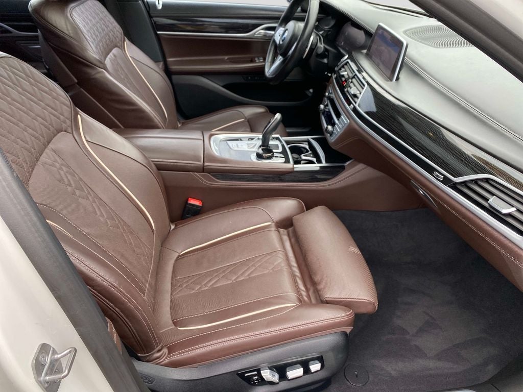 2022 BMW 7 Series 750i xDrive