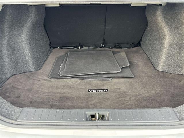 2023 Nissan Versa SV