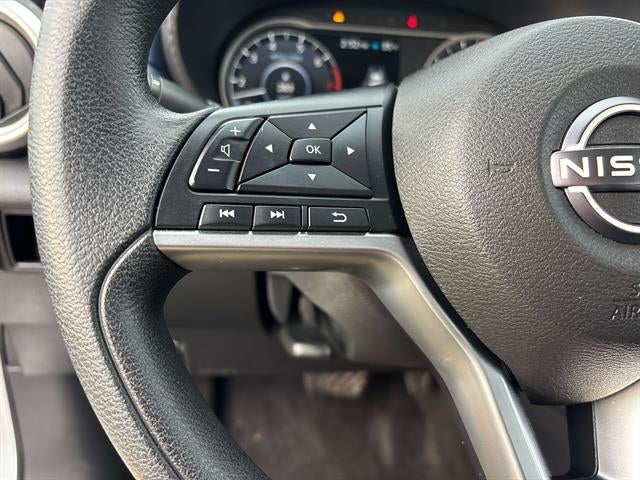 2023 Nissan Versa SV