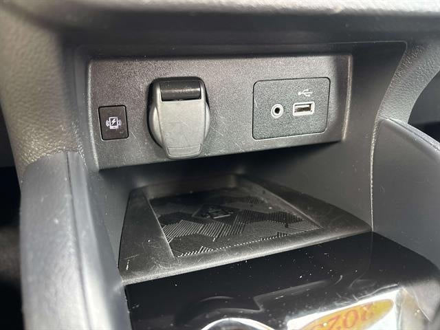 2023 Nissan Versa SV