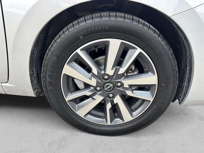 2023 Nissan Versa SV