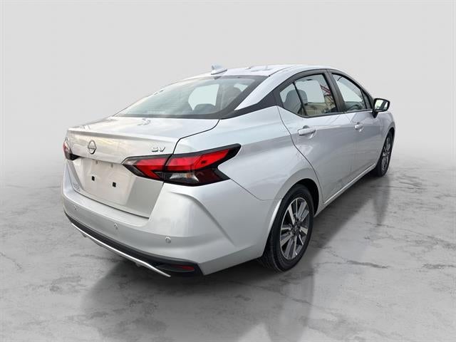 2023 Nissan Versa SV