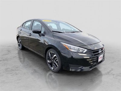 2025 Nissan Versa SR