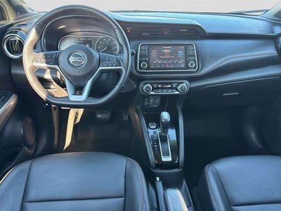 2020 Nissan Kicks SR