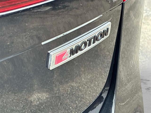 2020 Volkswagen Tiguan 2.0T SE R-Line Black 4Motion